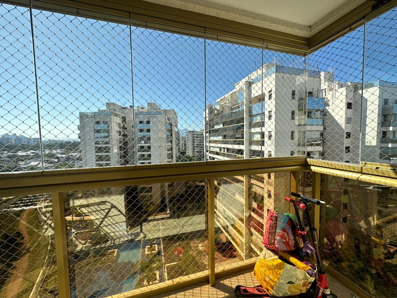 Apartamento de 217m2 no Condomínio Royal Blue - Rua César Lattes - Barra da Tijuca