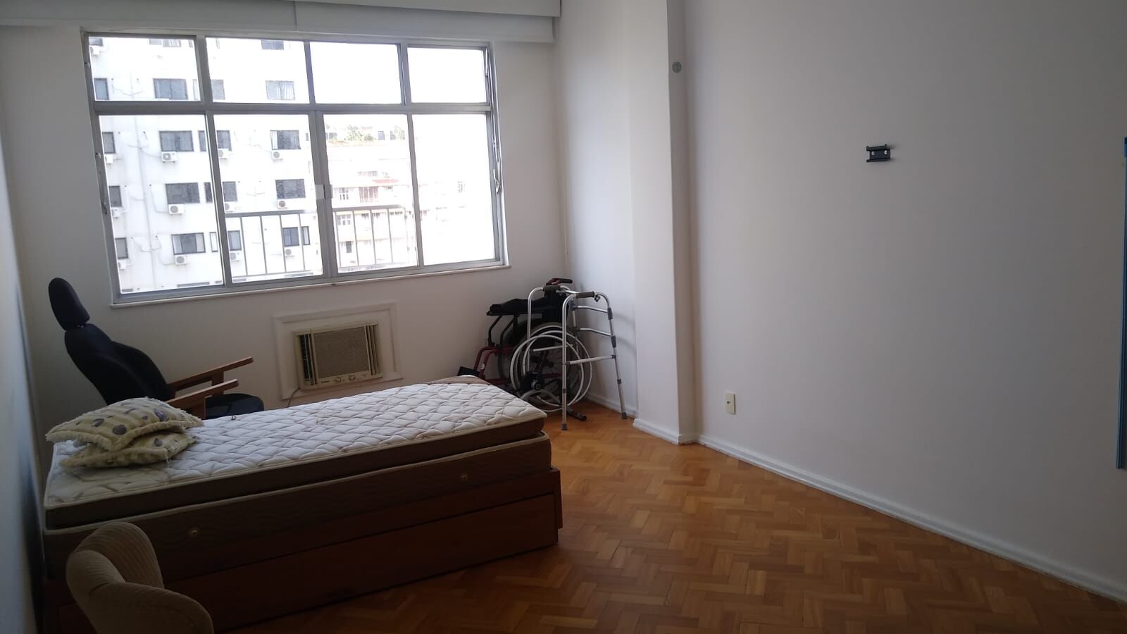 Apartamento na Rua Sousa Lima 4 Quartos 230M2 - Copacabana  