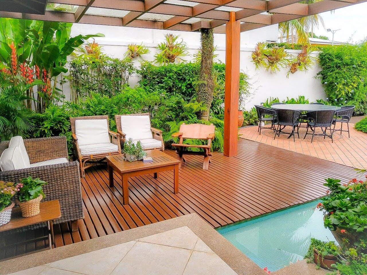 Casa no Jardim Ibiza 4 Quartos - Av. Gastão Sengés Barra da Tijuca