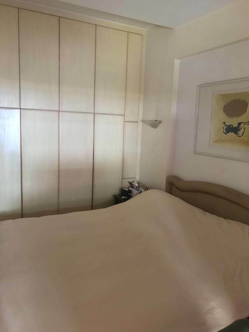 Apartamento na Rua Cinco de Julho 3 Quartos 200M2 - Copacabana