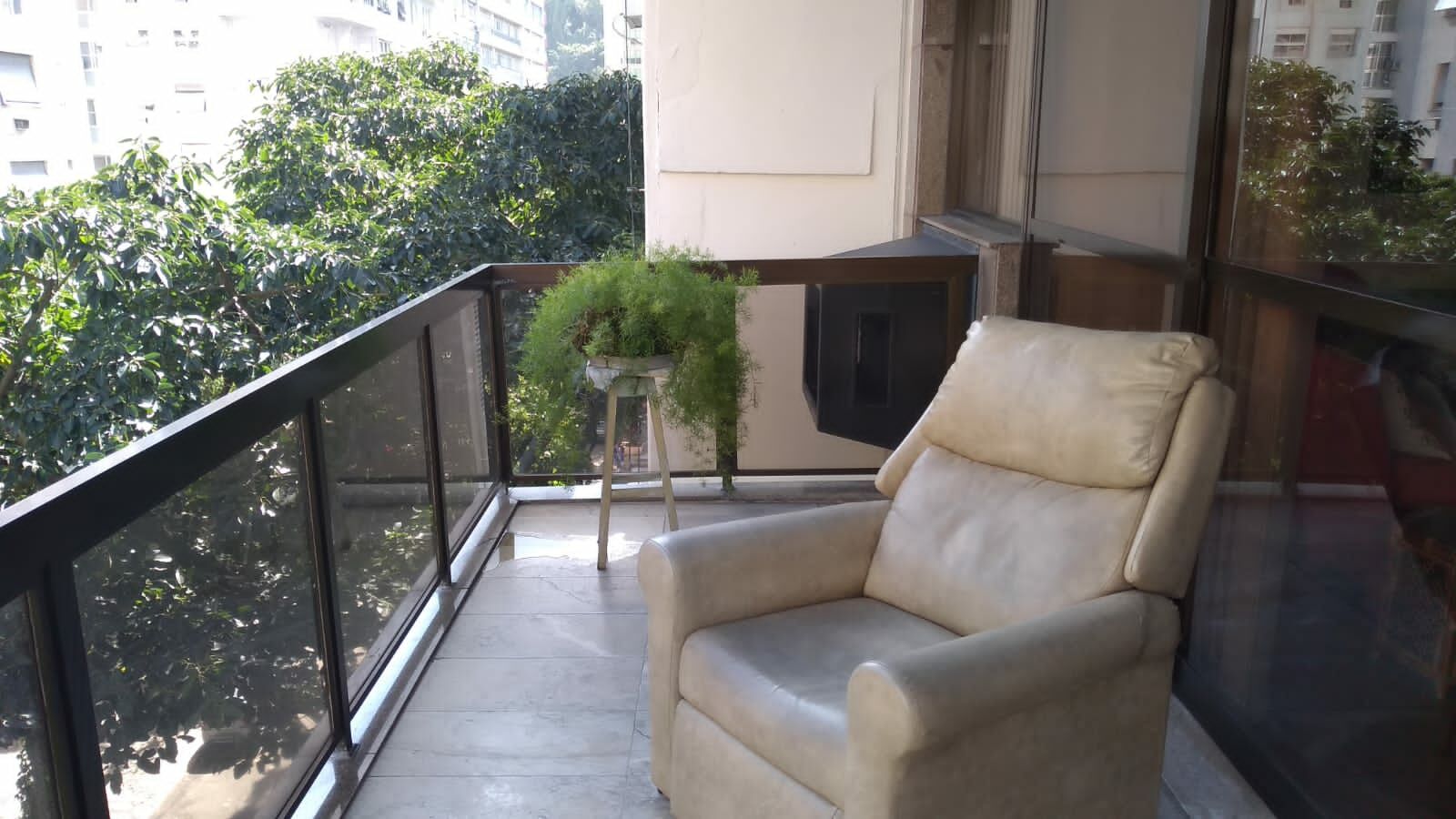 Apartamento na Rua Paula Freitas 3 Quartos 180M2 - Copacabana 
