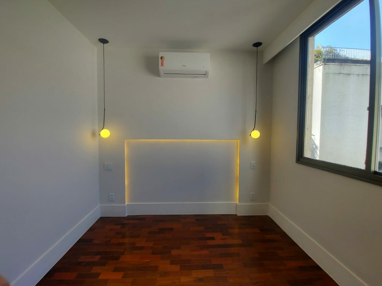 Apartamento na Rua Nascimento Silva 3 Quartos 120m2 - Ipanema