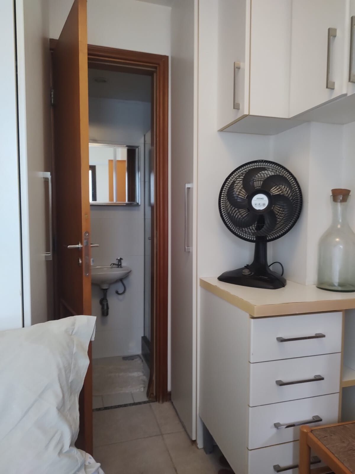 Apartamento 180m2 na Av. Epitácio Pessoa 3 Quartos - Lagoa