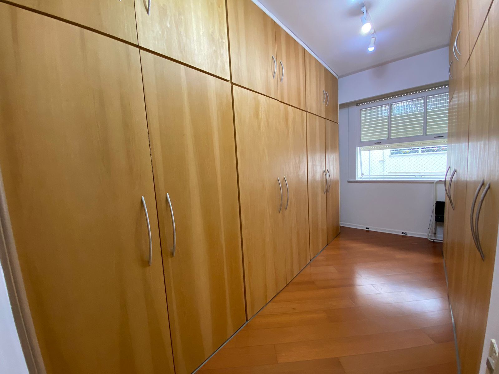 Apartamento 4 Quartos 258m2 na Rua Joaquim Nabuco - Ipanema