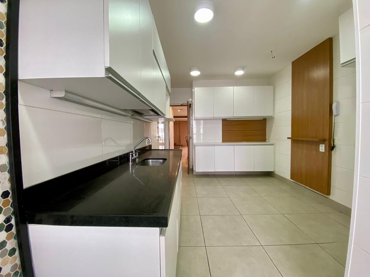 Apartamento 167m2 na Rua Bulhões de Carvalho 3 Quartos - Copacabana