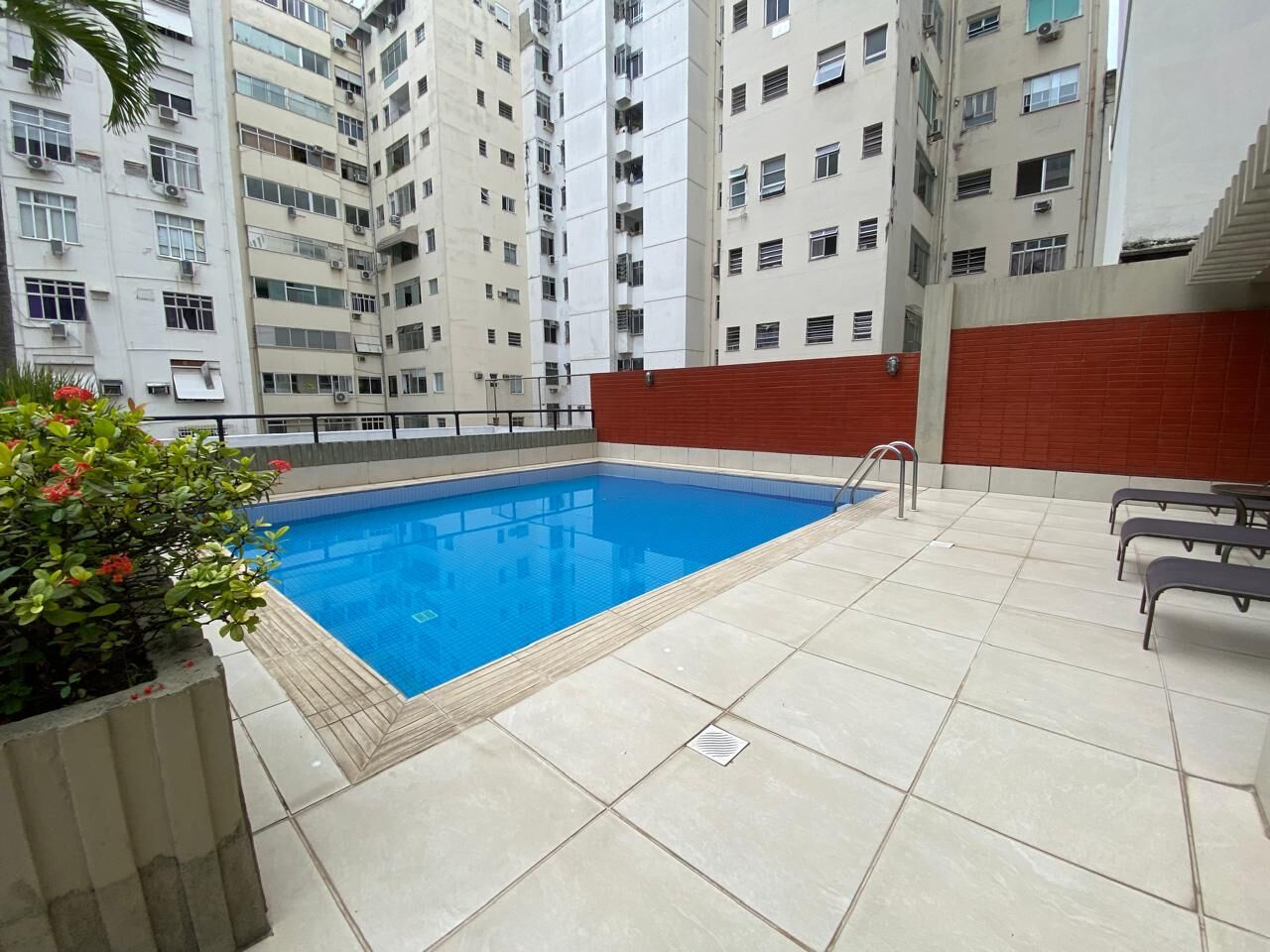 Apartamento 167m2 na Rua Bulhões de Carvalho 3 Quartos - Copacabana