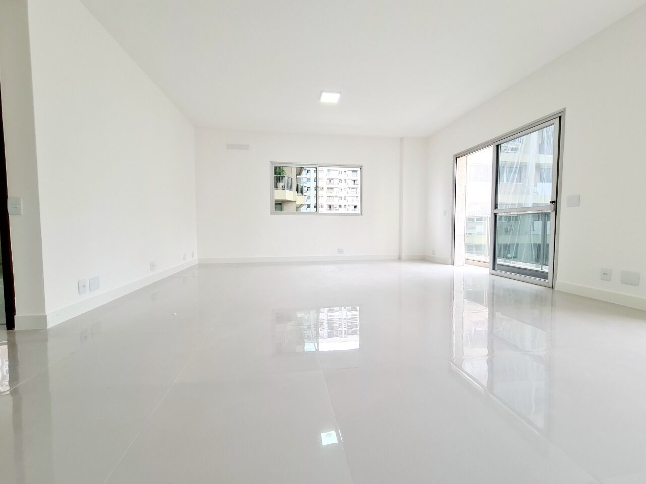 Apartamento 185m2 na Rua Francisco Otaviano 4 Quartos - Copacabana