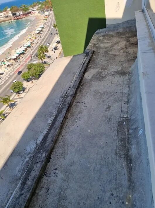 Apartamento 210m2 na Av. Atlântica 2 Quartos - Copacabana