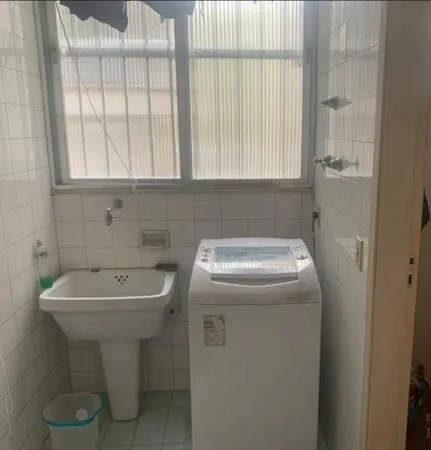 Apartamento 130m2 na Rua Barão de Jaguaripe 3 Quartos - Ipanema