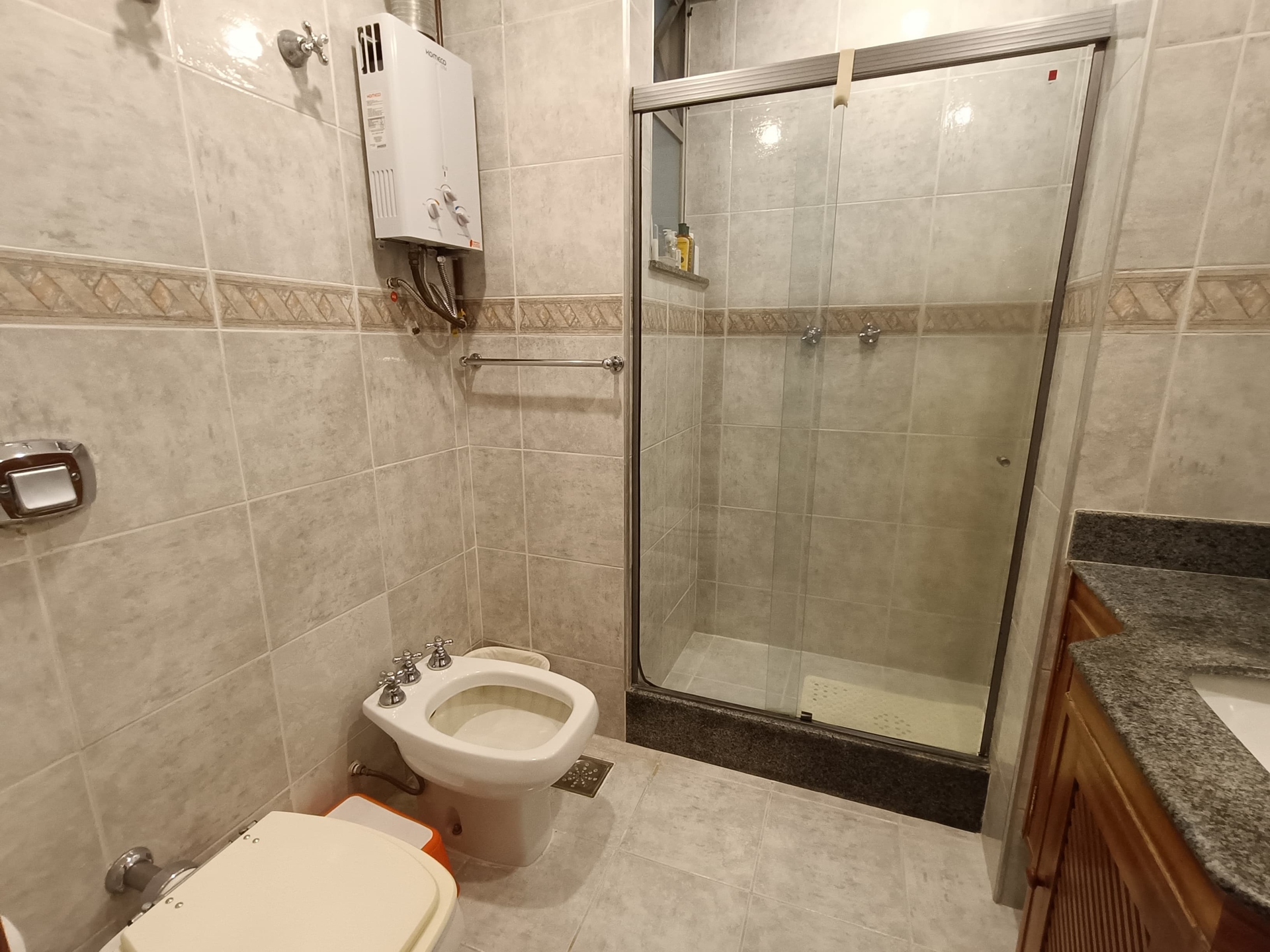 Apartamento 136m2 na Rua Barão de Jaguaripe 3 Quartos - Ipanema