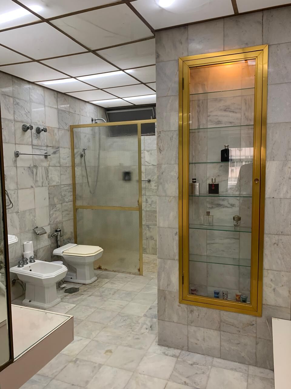 Apartamento 330m2 na Rua Hilário de Gouveia 3 Quartos - Copacabana