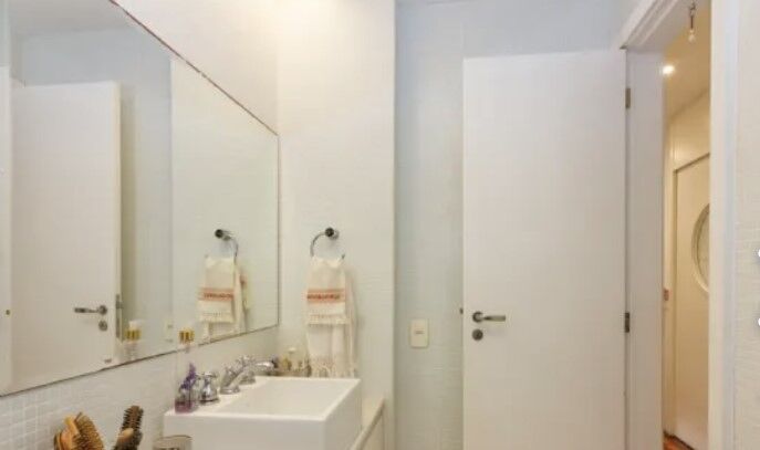 Apartamento 148m2 na Av. Borges de Medeiros 3 Quartos - Leblon