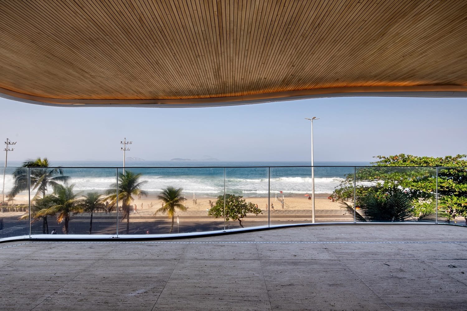 Bairro Lançamentos na Rua Visconde de Caravelas - Humaitá