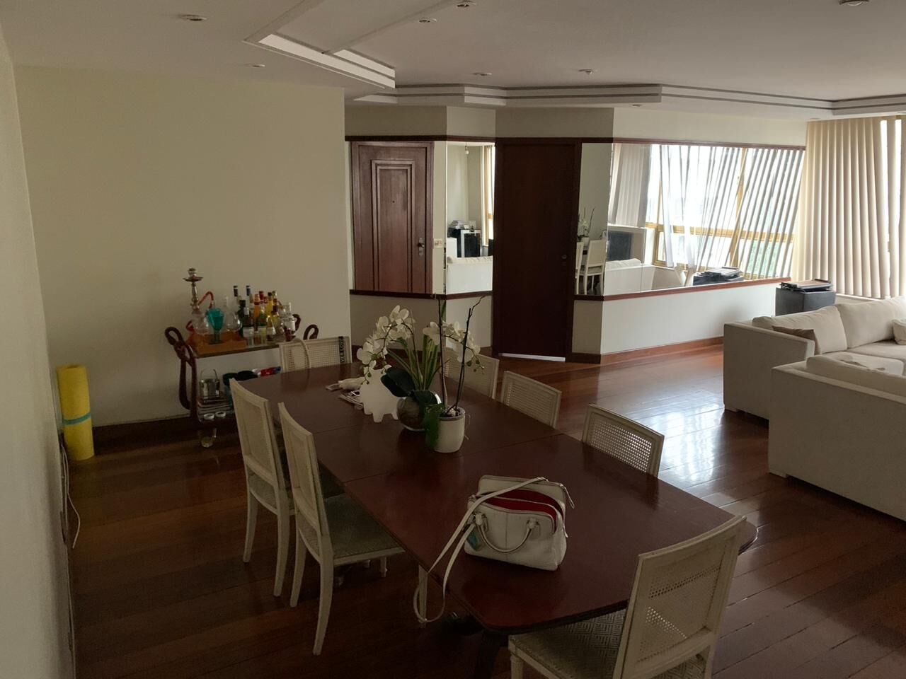 Apartamento em Copacabana 3 Quartos 200m2 – Rua Tonelero