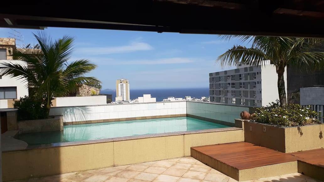 Apartamento na Avenida Henrique Dodsworth 2 Quartos 320M2 - Lagoa  