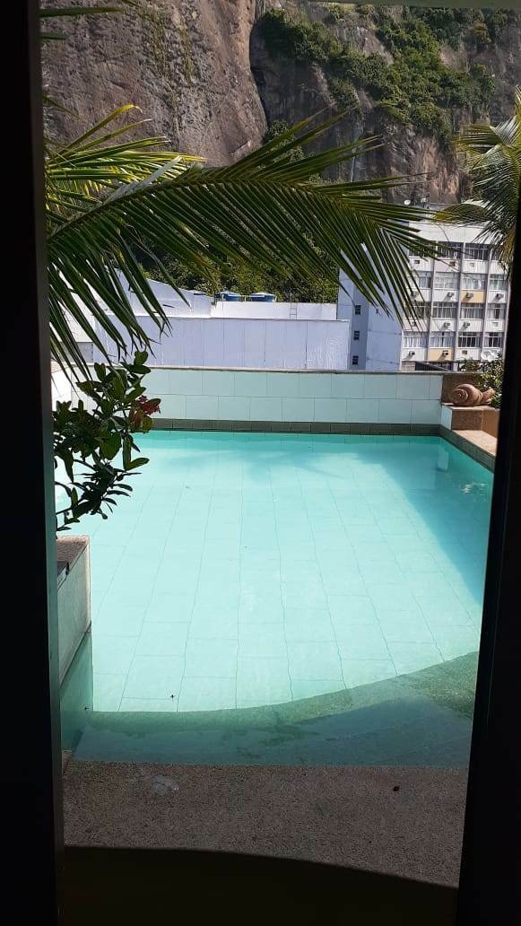 Apartamento na Avenida Henrique Dodsworth 2 Quartos 320M2 - Lagoa  