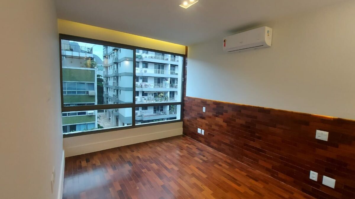 Apartamento na Rua Nascimento Silva 3 Quartos 120m2 – Ipanema