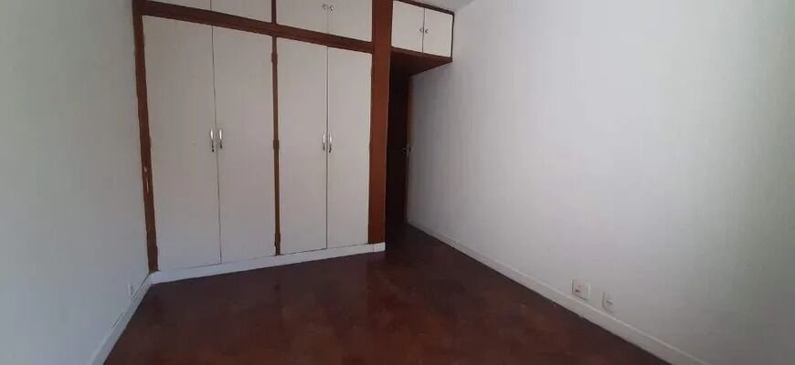 Apartamento 170m2 na Rua Bulhões de Carvalho 3 Quartos - Copacabana