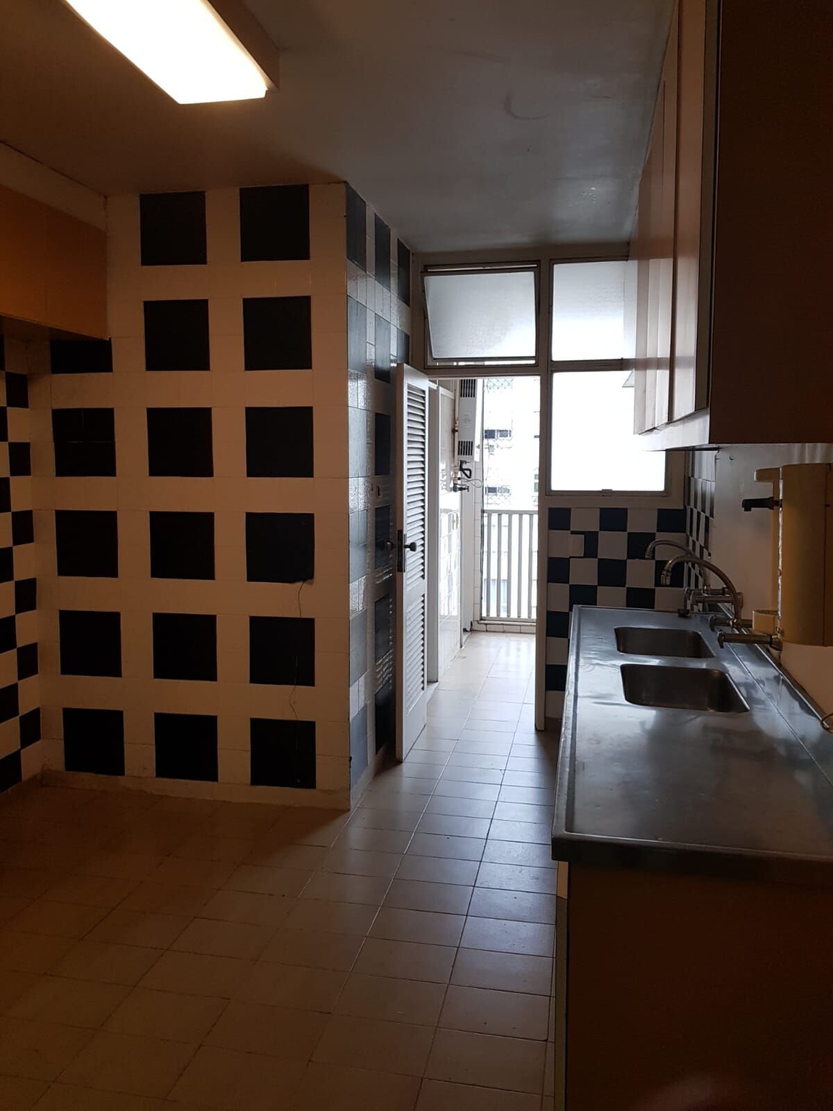 Apartamento 170m2 na Rua Bulhões de Carvalho 3 Quartos - Copacabana