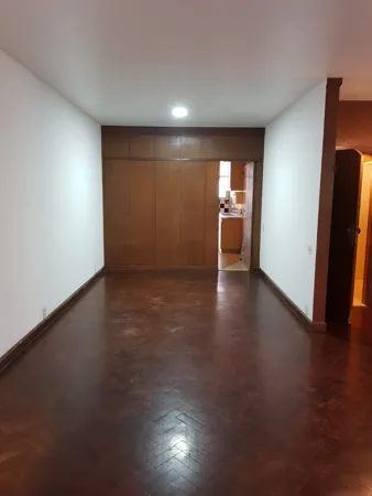 Apartamento 170m2 na Rua Bulhões de Carvalho 3 Quartos - Copacabana