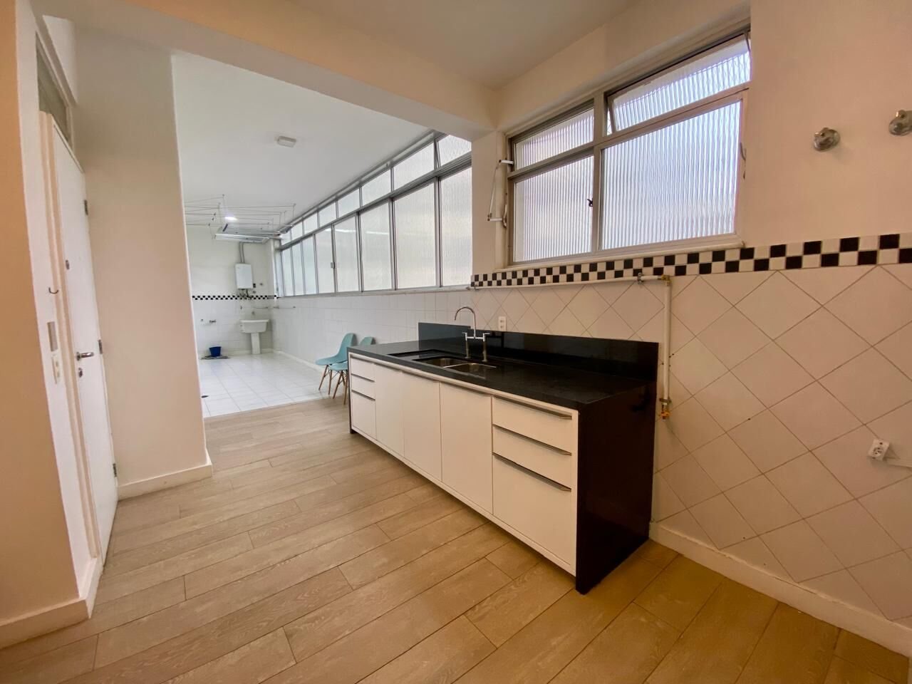 Apartamento 265m2 na Rua  Bulhões de Carvalho 4 Quartos - Copacabana