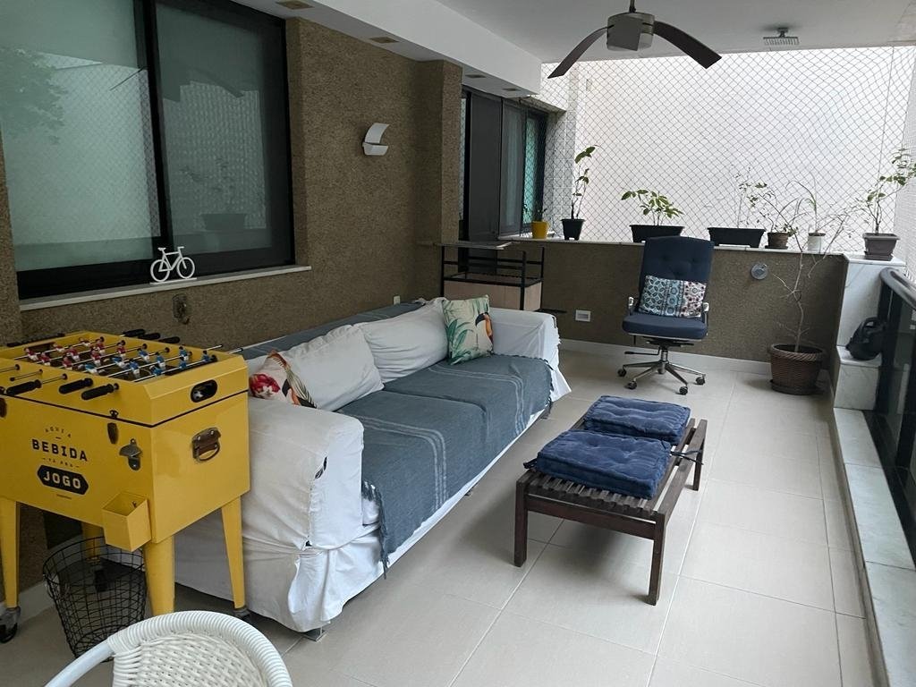 Apartamento 165m2 na Rua Maestro Francisco Braga 3 Quartos - Copacabana