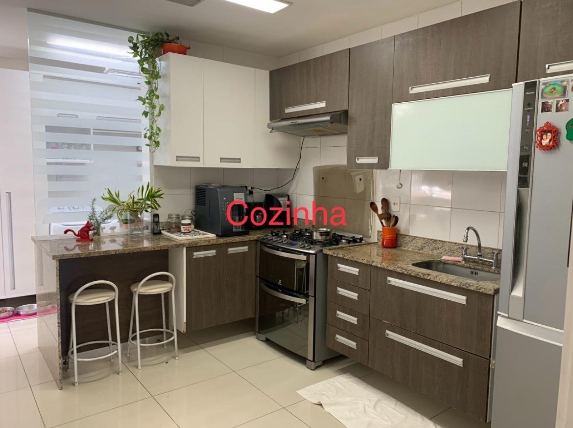 Apartamento 175m2 na Rua Visconde de Pirajá 4 Quartos - Ipanema