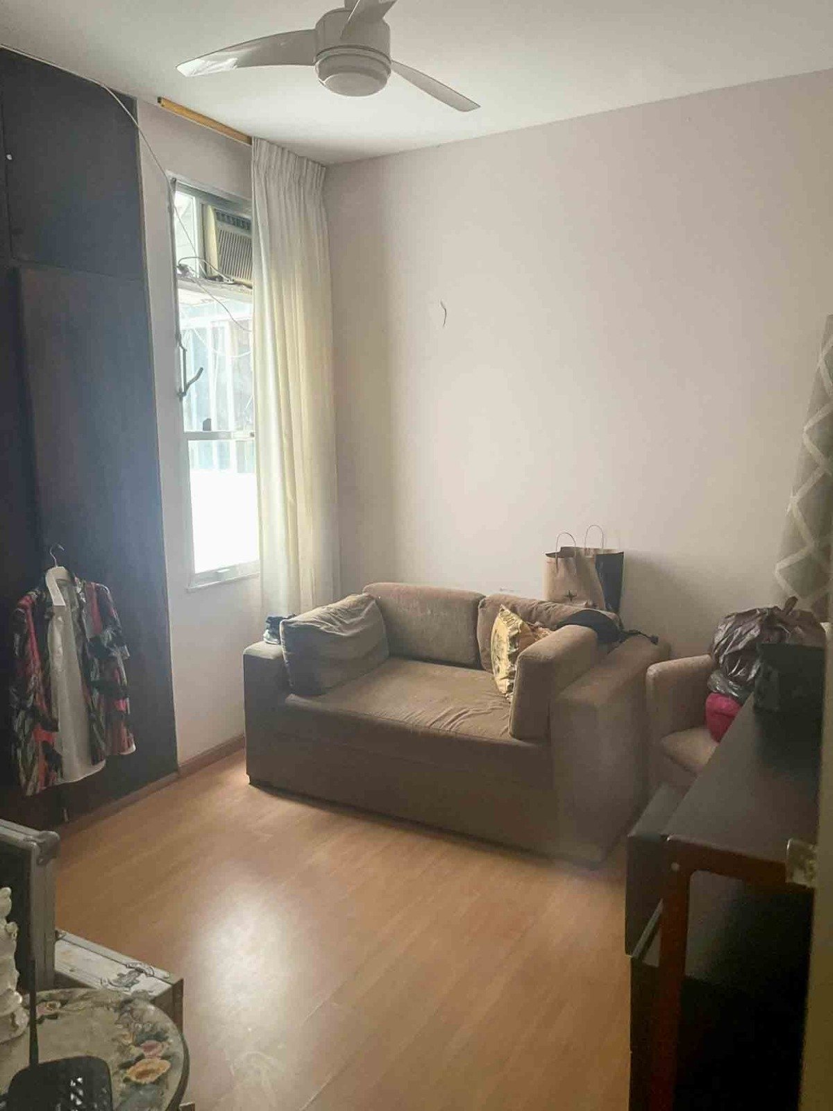 Apartamento 250m2 na Av. Bartolomeu Mitre 4 Quartos - Leblon