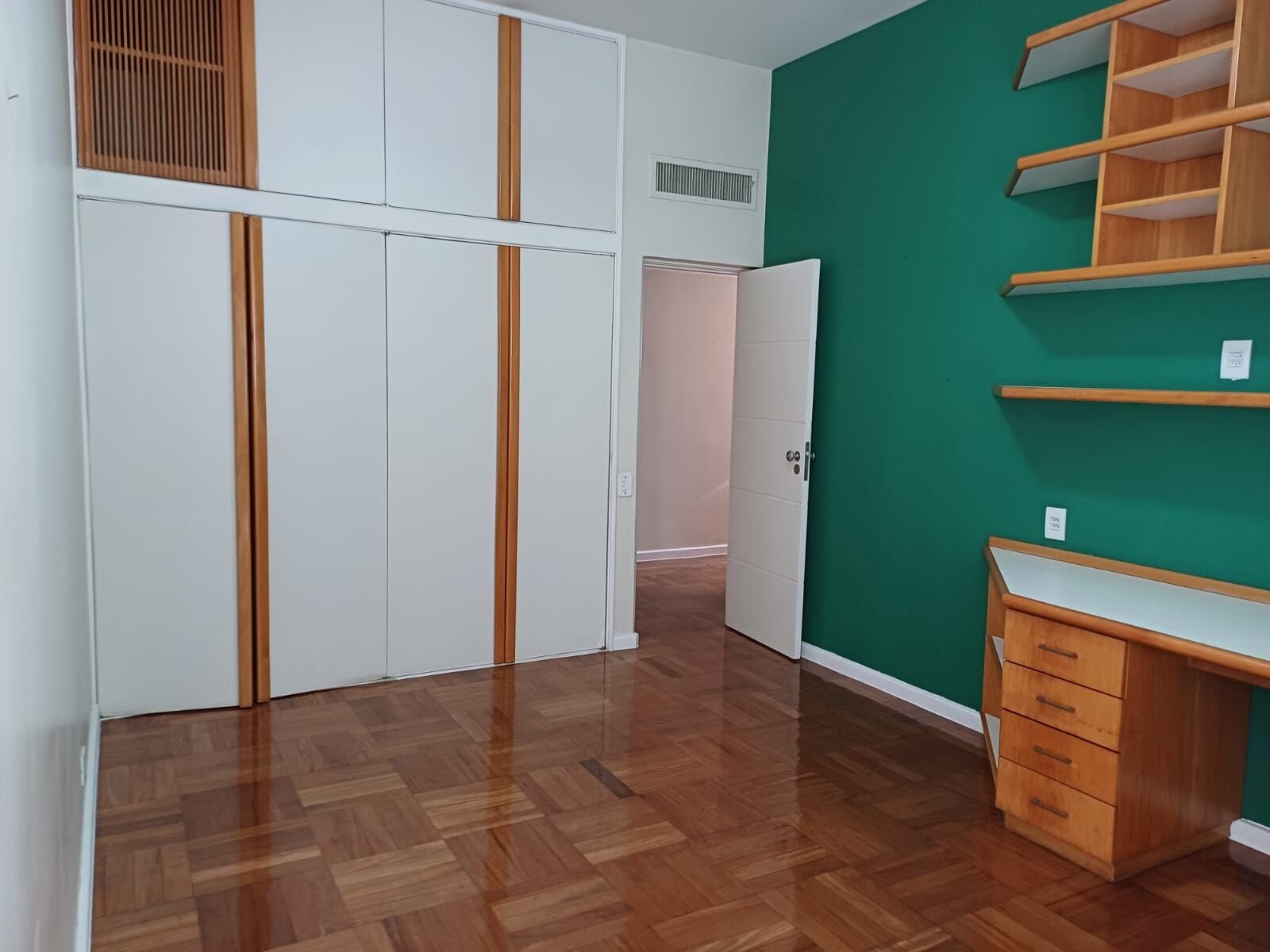 Apartamento 243m2 na Praça Atahualpa 4 Quartos - Leblon