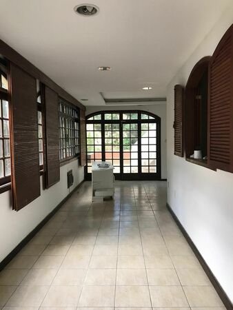 Casa 304m2 na Rua Maria Eugenia 6 Quartos – Humaitá