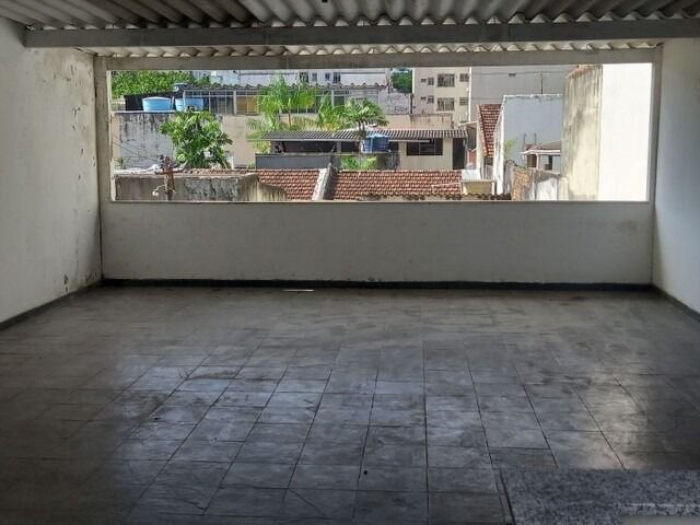 Casa 90m2 na Rua Maria Eugenia 3 Quartos - Humaitá