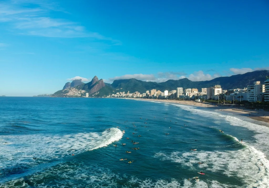 praia de ipanema rio de janeiro