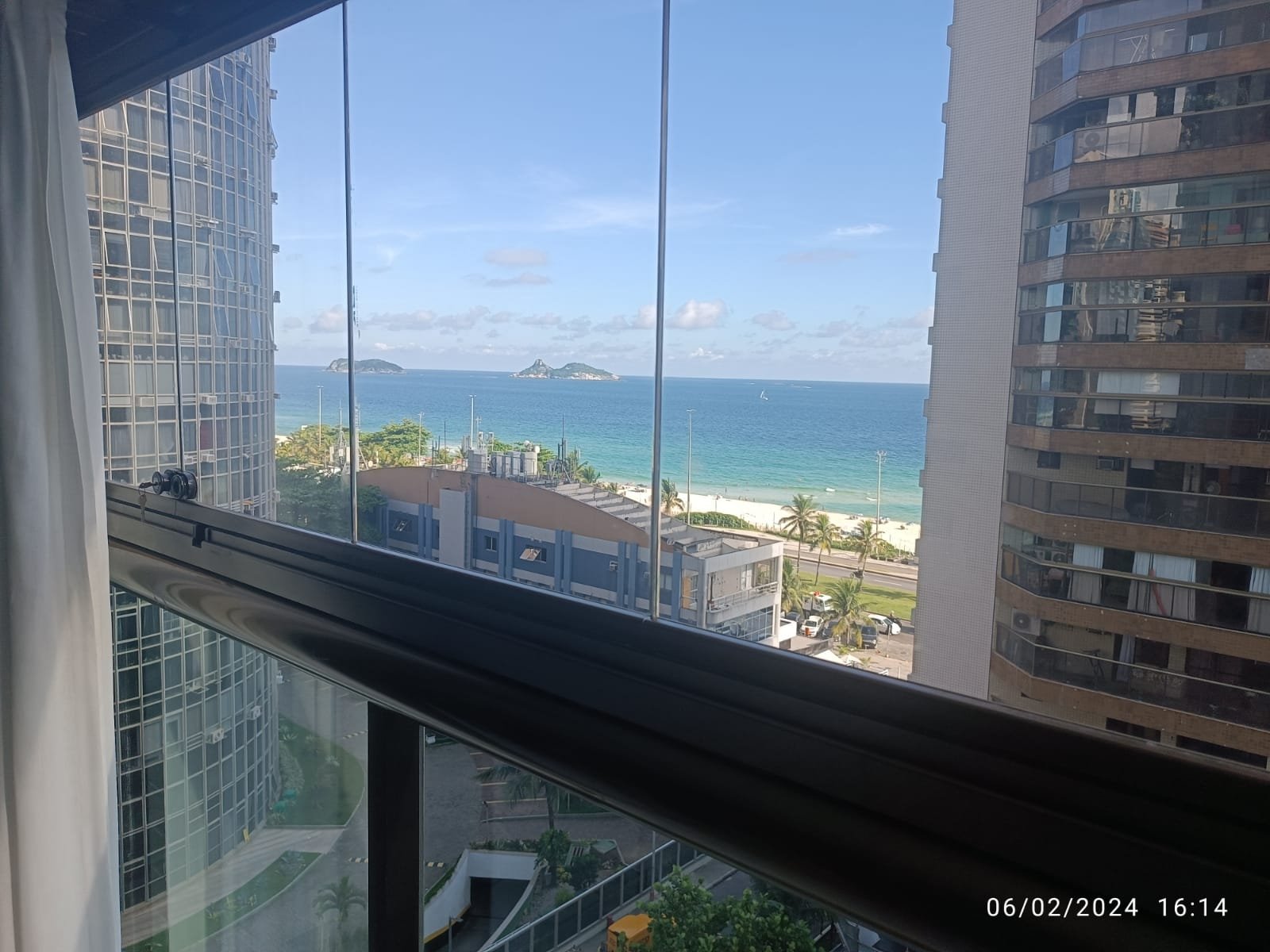 Apartamento na Barra da Tijuca 4 Quartos 140m2 Av. Lúcio Costa