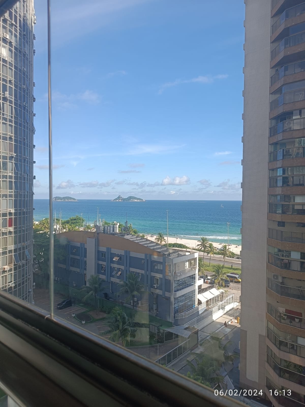 Apartamento na Barra da Tijuca 4 Quartos 140m2 Av. Lúcio Costa