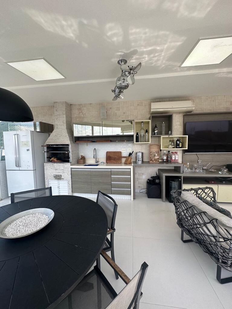 Cobertura na Barra da Tijuca 3 Quartos Av. do Pepê 196m2 Jardim Oceânico