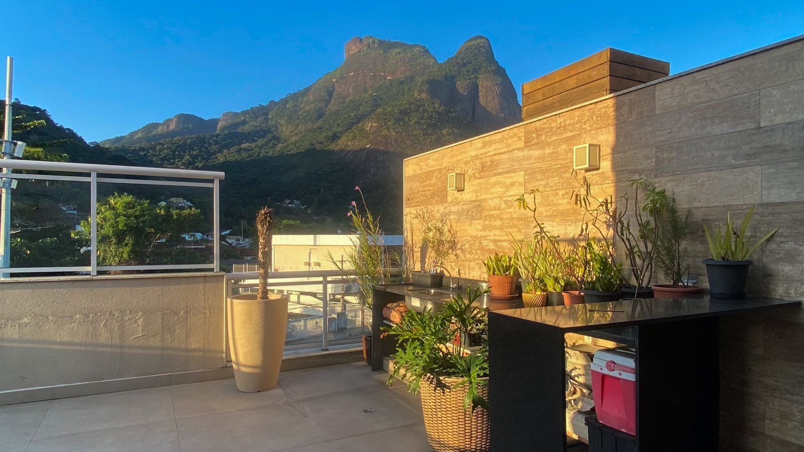 Cobertura na Barra da Tijuca 3 Quartos Estr. da Barra da Tijuca 187m2 Barrinha Villagio