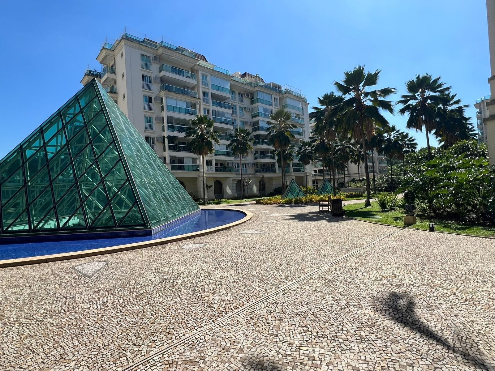 Cobertura na Barra da Tijuca 4 Quartos Av. Jornalista Tim Lopes 200m2 Le Parc