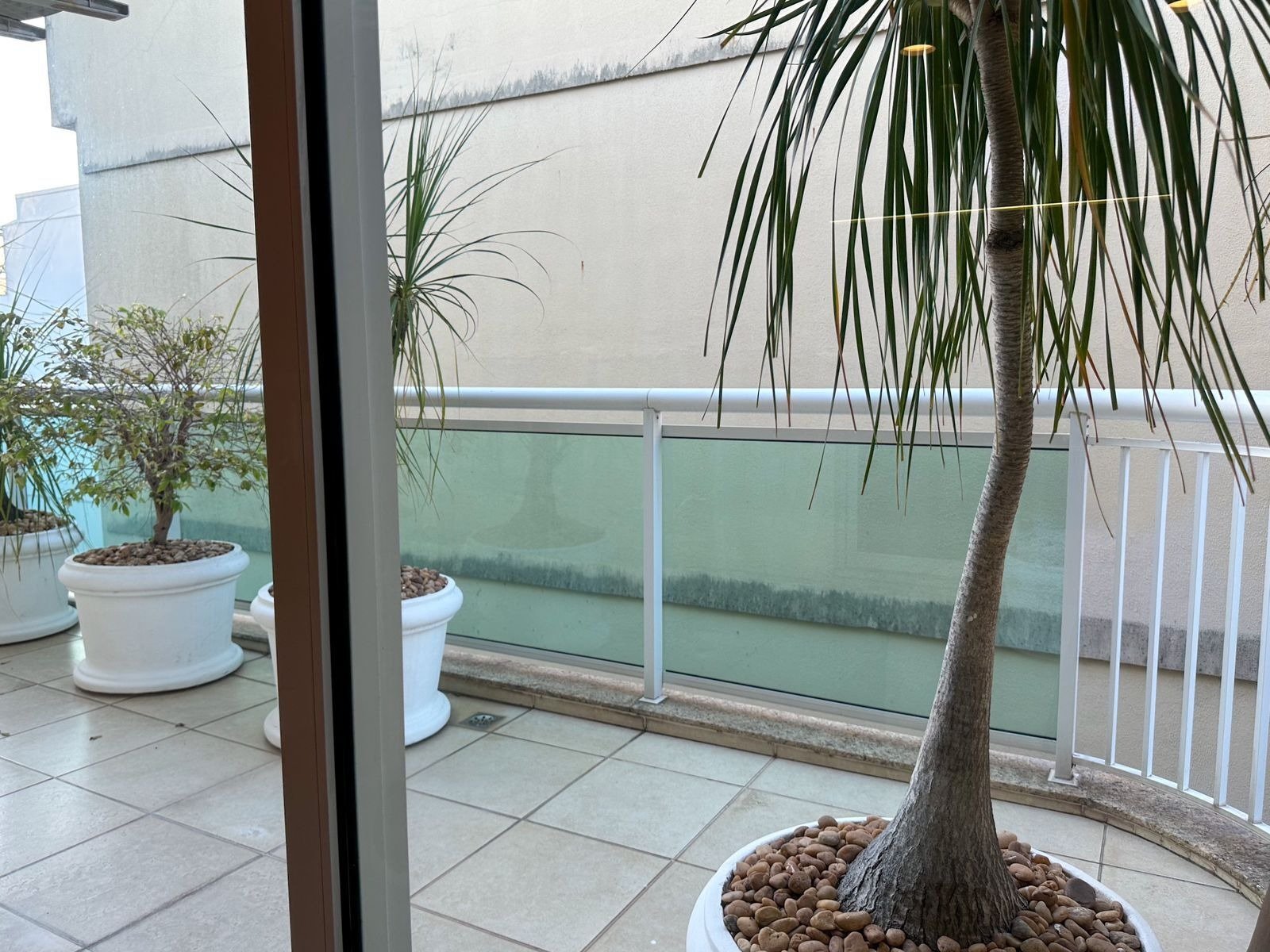 Cobertura na Barra da Tijuca 5 Quartos Av. Lúcio Costa 545m2 Jardim Oceânico