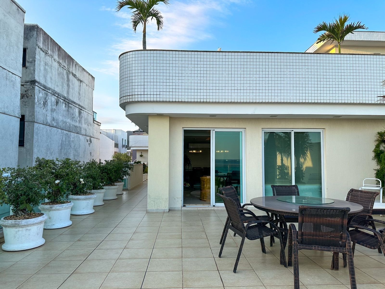 Cobertura na Barra da Tijuca 5 Quartos Av. Lúcio Costa 545m2 Jardim Oceânico