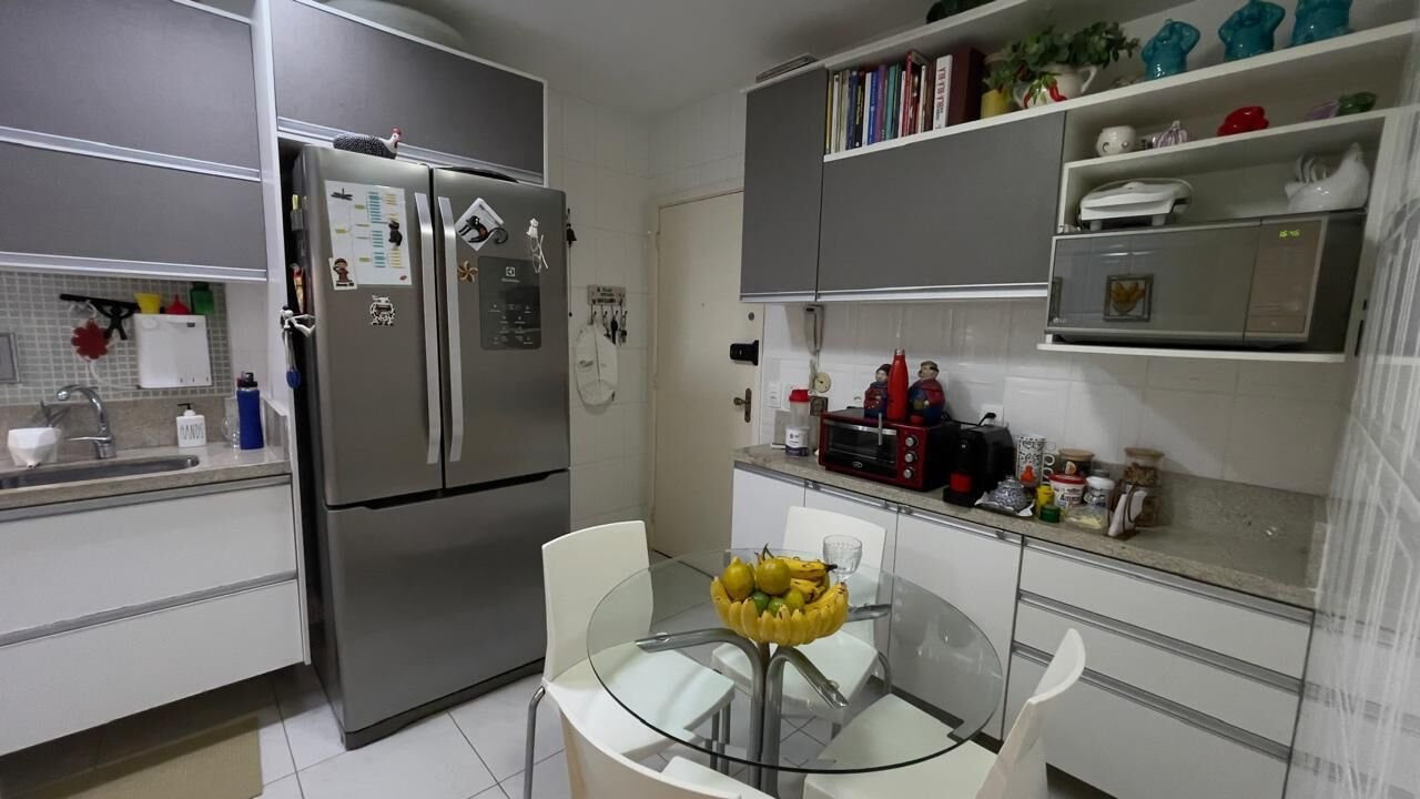 Apartamento na Barra da Tijuca 3 Quartos Av. Lúcio Costa 120m2 Barramares