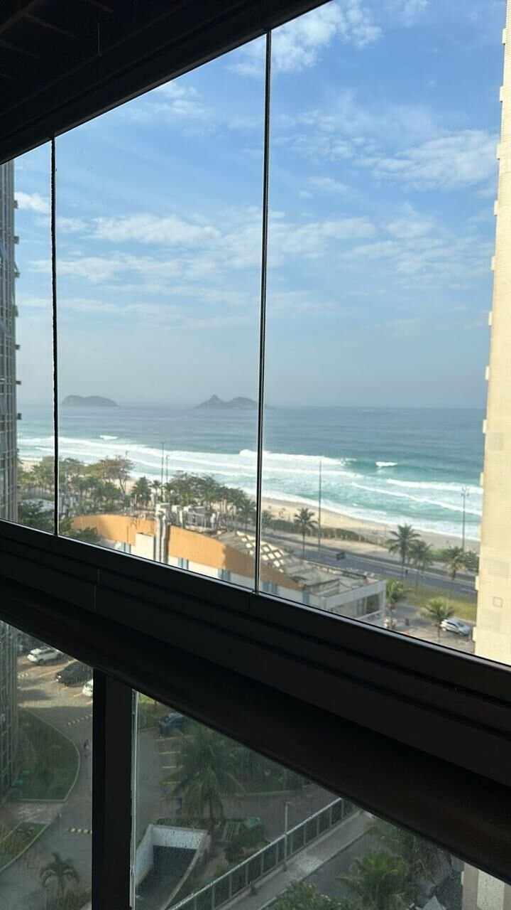 Apartamento na Barra da Tijuca 3 Quartos Av. Lúcio Costa 145m2 Aquabella