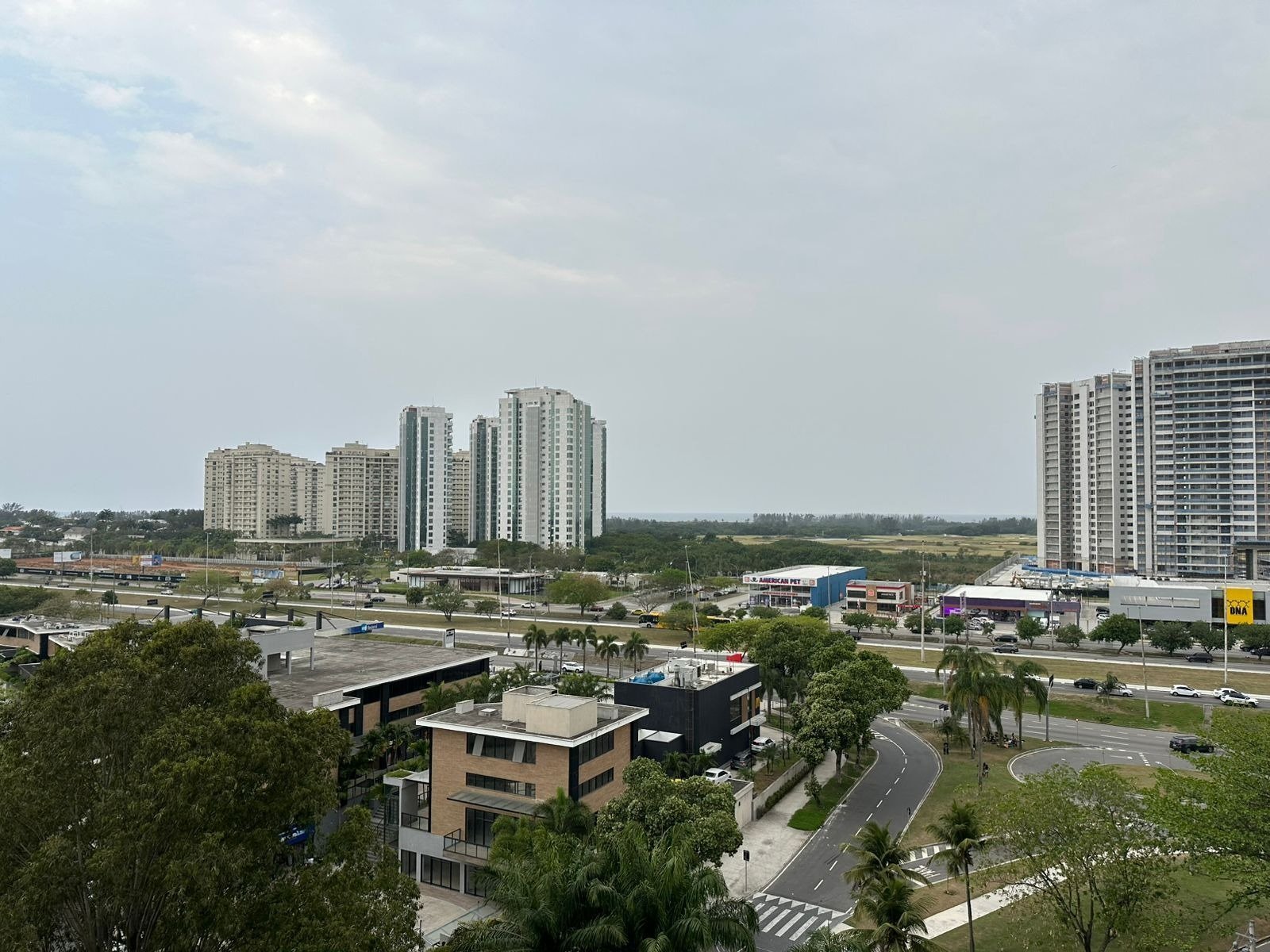 Apartamento na Barra da Tijuca 3 Quartos Av. Rosauro Estelita 120m2 Latitud