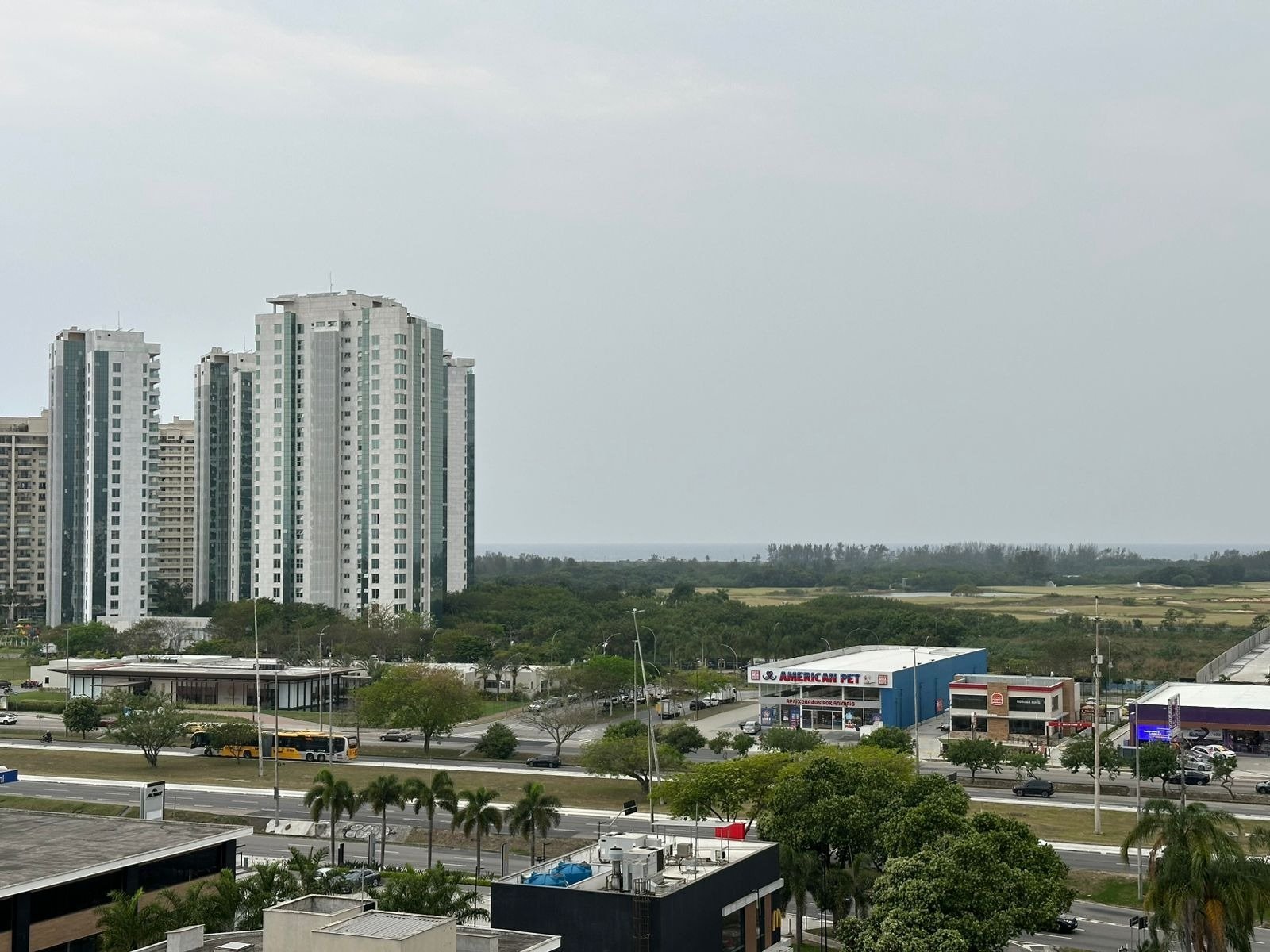 Apartamento na Barra da Tijuca 3 Quartos Av. Rosauro Estelita 120m2 Latitud