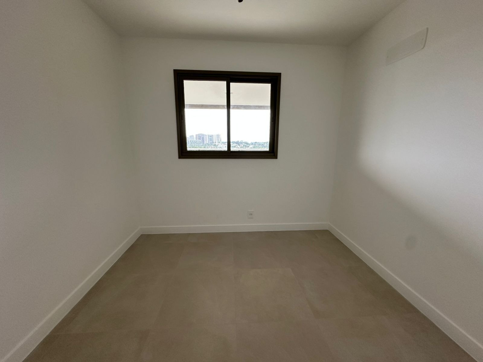 Apartamento na Barra da Tijuca 3 Quartos Av. Rosauro Estelita 120m2 Latitud