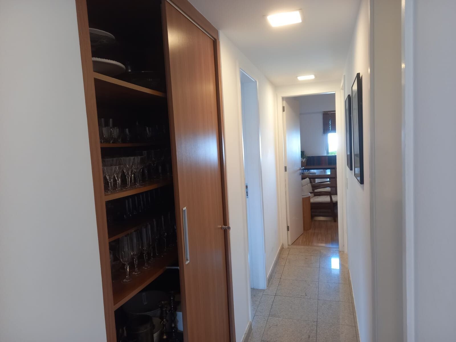Apartamento na Barra da Tijuca 4 Quartos Av. dos Flamboyants 149m2 Peninsula Evidence