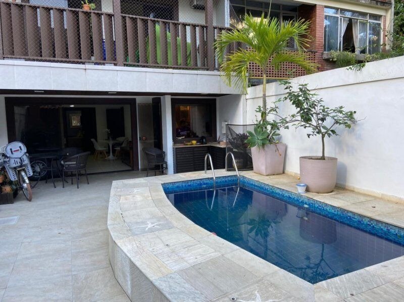 Casa na Barra da Tijuca 4 Quartos Av. das Américas 172m2 Jardim Saint Tropez