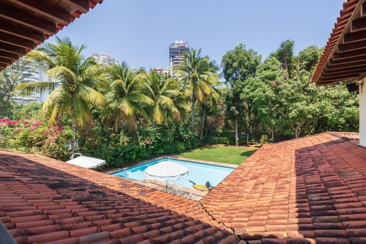 Casa na Barra da Tijuca 5 Quartos Av. das Américas 1200m2 Santa Lúcia