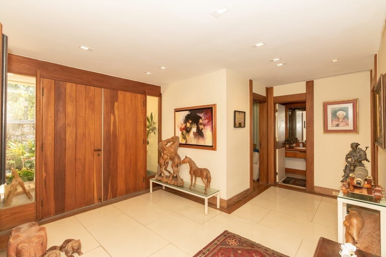 Casa na Barra da Tijuca 5 Quartos Av. das Américas 1200m2 Santa Lúcia