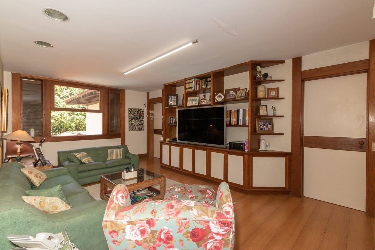 Casa na Barra da Tijuca 5 Quartos Av. das Américas 1200m2 Santa Lúcia