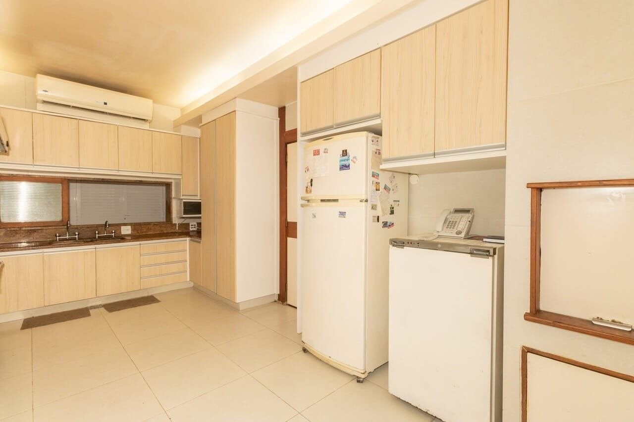 Casa na Barra da Tijuca 5 Quartos Av. das Américas 1200m2 Santa Lúcia